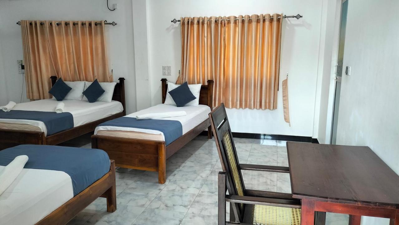 Hotel Sun Blue Uppuveli Ngoại thất bức ảnh