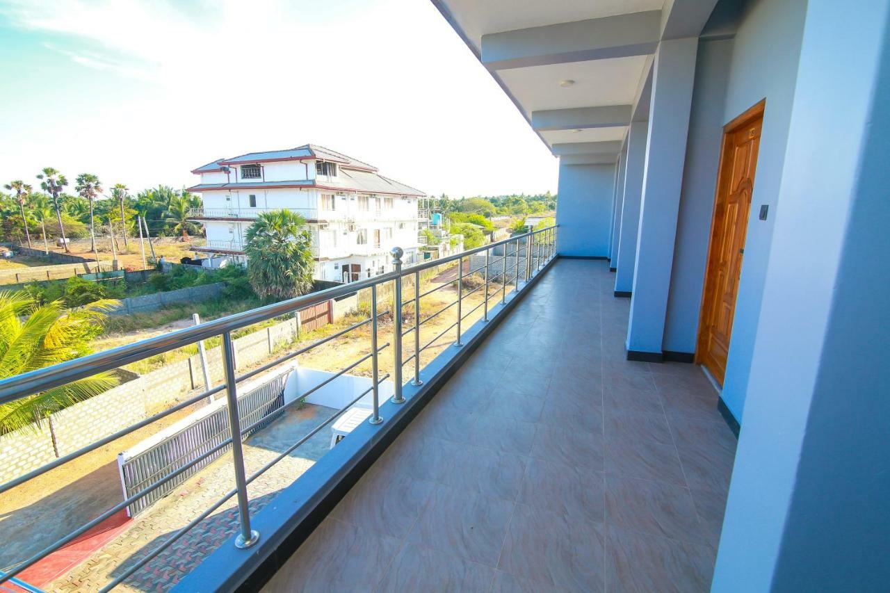 Hotel Sun Blue Uppuveli Ngoại thất bức ảnh