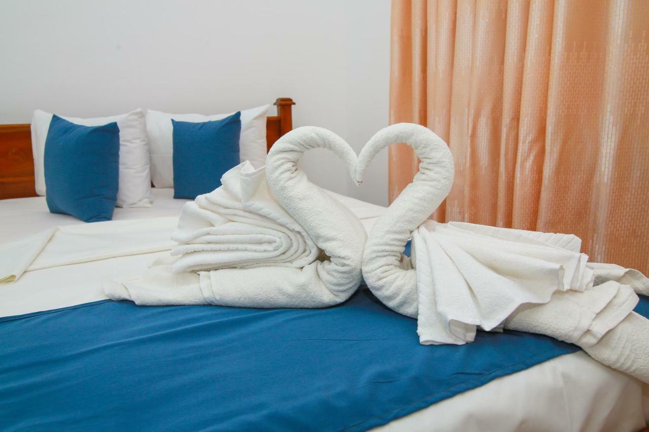 Hotel Sun Blue Uppuveli Ngoại thất bức ảnh